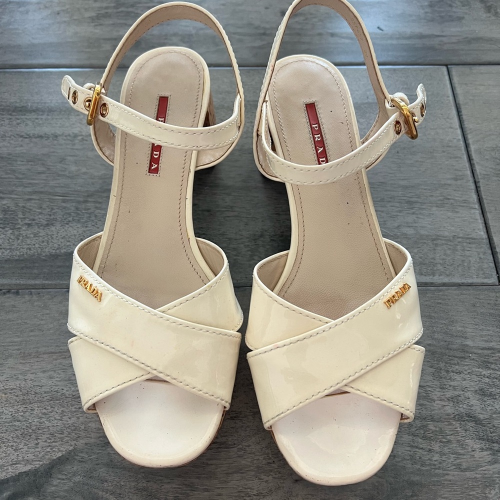 Prada Women's cork Sandals in White/Cream